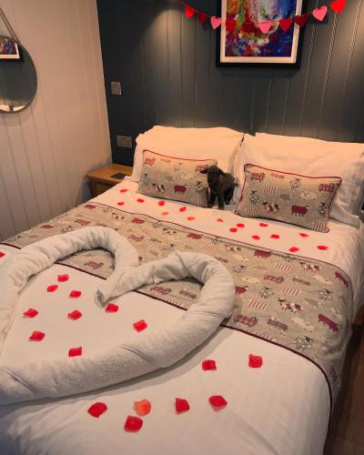 Springwood Shepherd Huts Glamping York photo 46