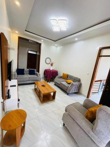 TV in/ali zabaviščno središče v nastanitvi KG 449 CREATIVE Apartment
