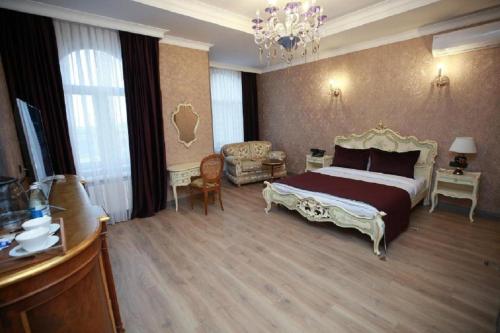 Katil atau katil-katil dalam bilik di West Inn Hotel & Restaurant