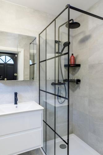 Beautiful Garden Apartment in Central Hove photo 9