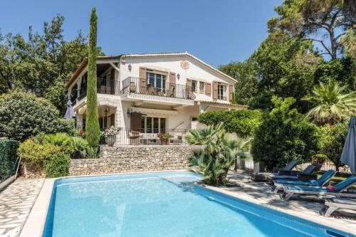 7 bedrooms Villa in St Paul de Vence with 5000sqm