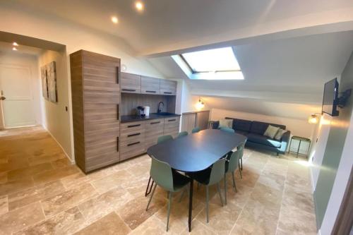 Brand new 4 bedrooms 4 bathrooms Heart of Cannes