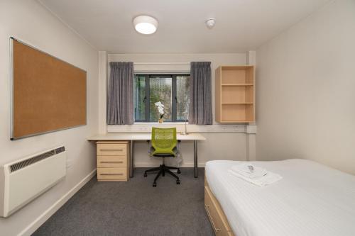Gallery image of University Hall - UCC Summer Beds in Cork