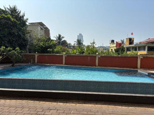 Πισίνα στο ή κοντά στο Spacious 3BHK for a Perfect Stay