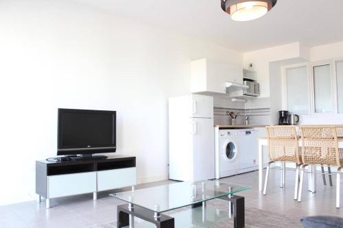 Photo de la galerie de l'établissement Appt 3 pièces LA ROCHELLE - LR340-C204, à La Rochelle