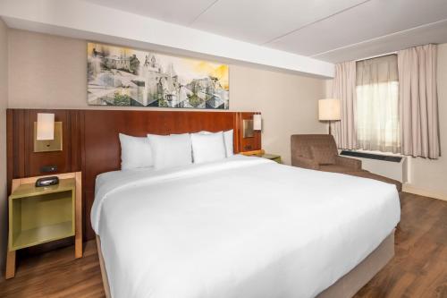 Katil atau katil-katil dalam bilik di Comfort Inn