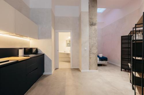 Chic & Cozy Stay in Valencia