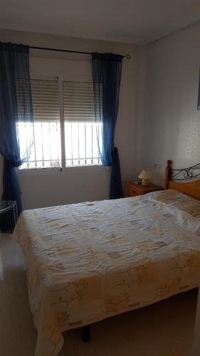 Katil atau katil-katil dalam bilik di House with Your Own Private Pool sleeps 5 Sucina