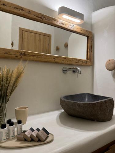 Φωτογραφία από το άλμπουμ του Mikri Vigla Villas with private swimming pool στο Καστράκι Νάξου