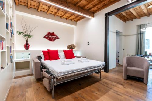 Oltrarno Deluxe, Florence