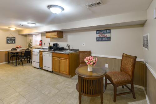 Gallery image of Seaside Heights Apt Less Than 2 Blocks to Boardwalk! in Seaside Heights