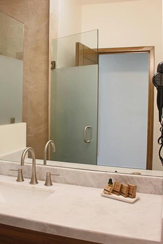 Koupelna v ubytování Casa Maria Boutique Hotel