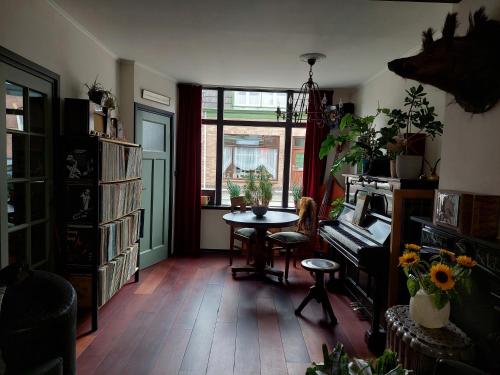 Χώρος καθιστικού στο Onthaast & Geniet!