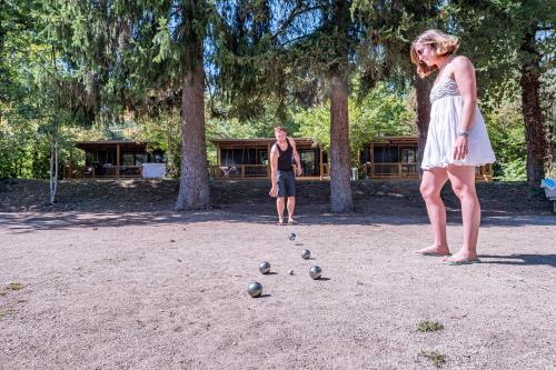 Gallery image of Camping Paradis Les Gorges du Haut Bugey in Matafelon