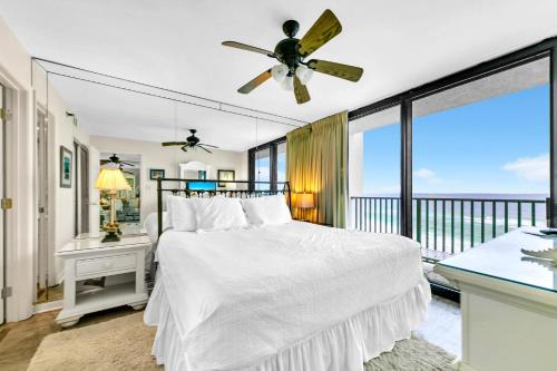 Voodi või voodid majutusasutuse One Seagrove Place 702 Gulf-front unit sleeps 6 toas