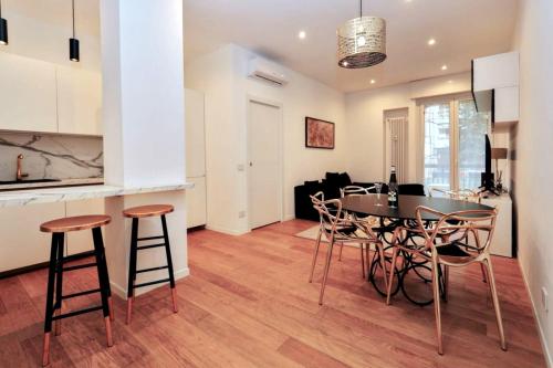 Cozy Apartment between Sempione, City Life and MiCo !