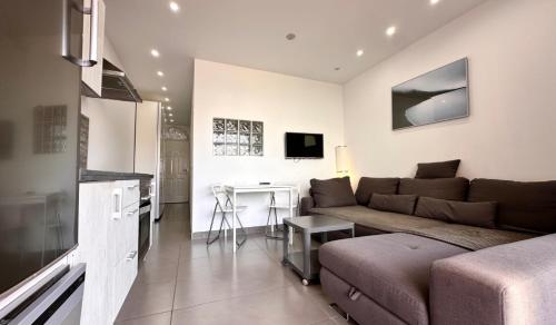 Complex ORLANDO, 1 bed Modern Apartment