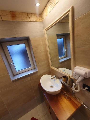 Bagno di casa claudio-APPARTAMENTI IN CENTRO