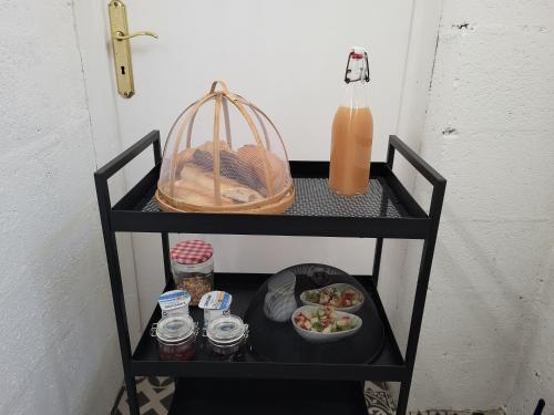 Photo de la galerie de l'établissement LES LUPINS, à Étretat