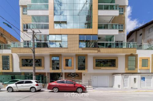 Το κτήριο όπου στεγάζεται  το διαμέρισμα