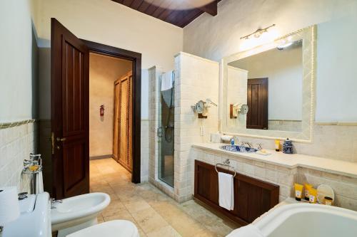 Ένα μπάνιο στο Canouan Estate Resort & Villas