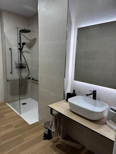 Et badeværelse på Apartamento playa malvarrosa