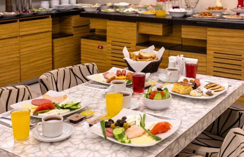 Đồ ăn tại/gần khách sạn