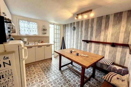 Photo de la galerie de l'établissement maison de pêcheur rénovée, à Ault