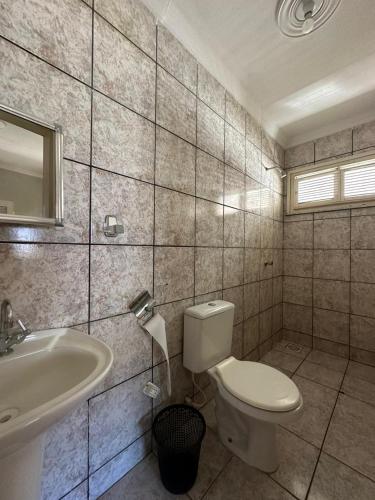 Ένα μπάνιο στο Casa Iguape