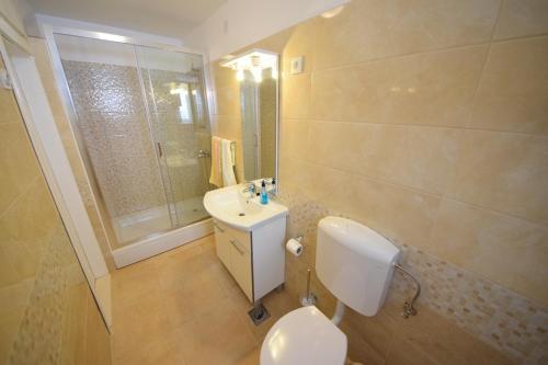 Koupelna v ubytování Seaside holiday house Orebic, Peljesac - 23750