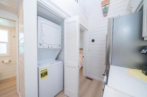 Vannituba majutusasutuses Bubbles and Brews, Road Runner Bungalow