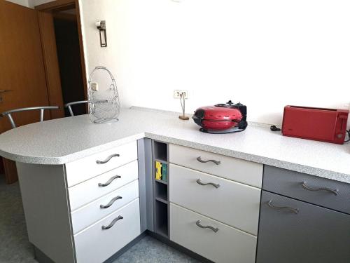 Η κουζίνα ή μικρή κουζίνα στο Ferienwohnung Grundel