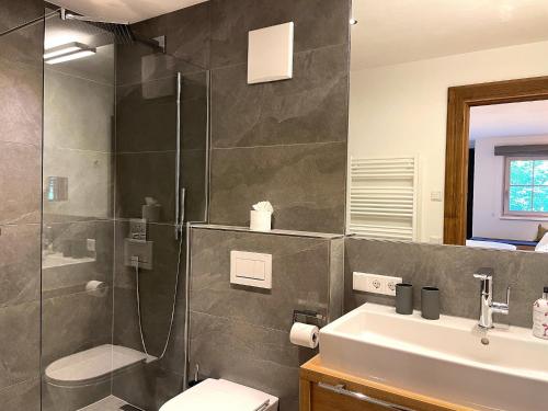 Gallery image of Chalet in Saalbach with Panoramic Sauna in Saalbach Hinterglemm
