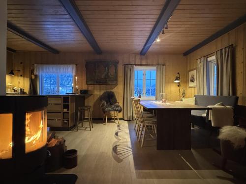 Φωτογραφία από το άλμπουμ του Charming Cabin Near Hallingskarvet Ski Center, Cozy and Inviting! σε Skoro