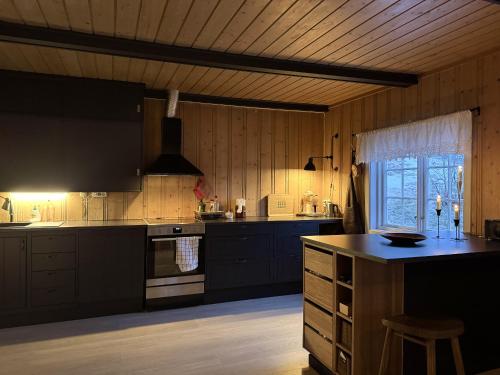 Φωτογραφία από το άλμπουμ του Charming Cabin Near Hallingskarvet Ski Center, Cozy and Inviting! σε Skoro