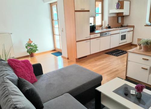 Η κουζίνα ή μικρή κουζίνα στο Fewo Alpenblick im Haus Wiedemann