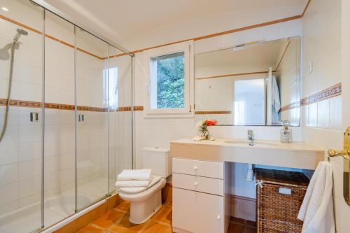 Ένα μπάνιο στο Flateli Begur