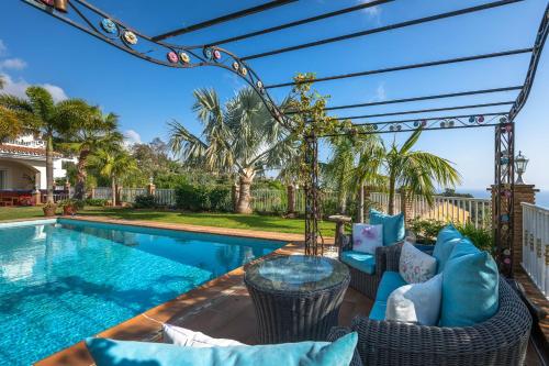 Your Private Paradise Luxurious Villa for Unforgettable Stays
