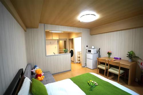 Room 202 Nishi-Shinjuku Gochome 9 minutes walk 40 square meters Sleeps up to 6 people