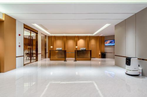 Μια τηλεόραση ή/και κέντρο ψυχαγωγίας στο Joyinn Z Hotel