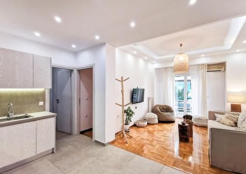 Stunning apartment next to Acropolis and metro