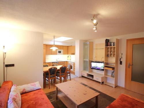 Kuchyňa alebo kuchynka v ubytovaní Apartment Krismer by Interhome