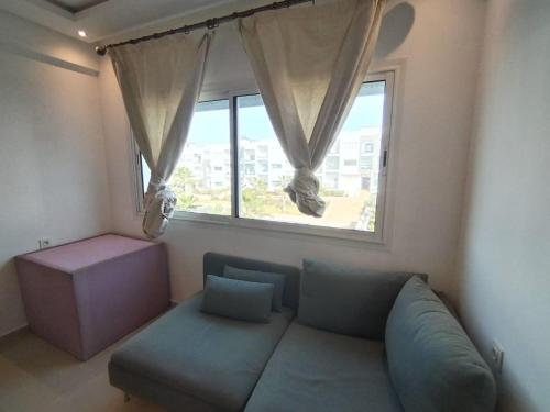 Χώρος καθιστικού στο Sunny apartment