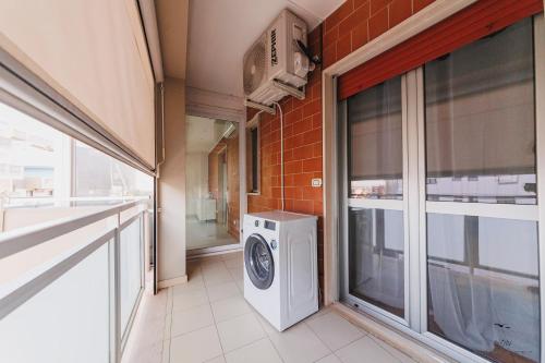 Wow Waterfront Apartment photo 31