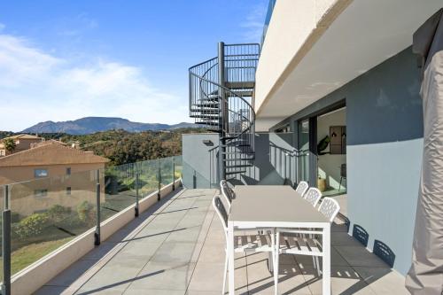Luxury penthouse with sea view rooftop-RDR467
