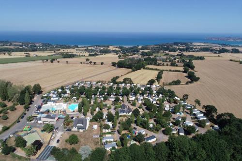 Gallery image of Camping Paradis Bellevue in Erquy