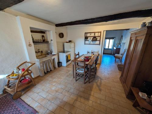 Kuchyň nebo kuchyňský kout v ubytování Cuore del Castello