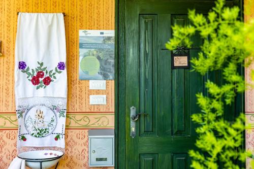 Koupelna v ubytování House Mikin Dol
