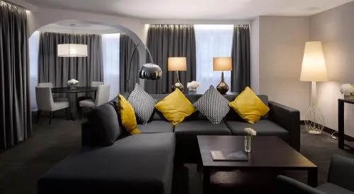 Radisson Blu Hotel, Edinburgh City Centre photo 30