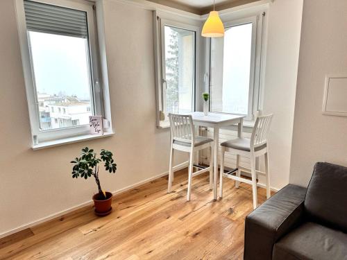 Zona de estar de Modernes, renoviertes Apartment nähe dem Zentrum kostenloses Parken